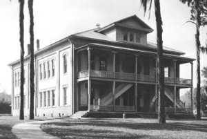 Dade City High School completed in 1913